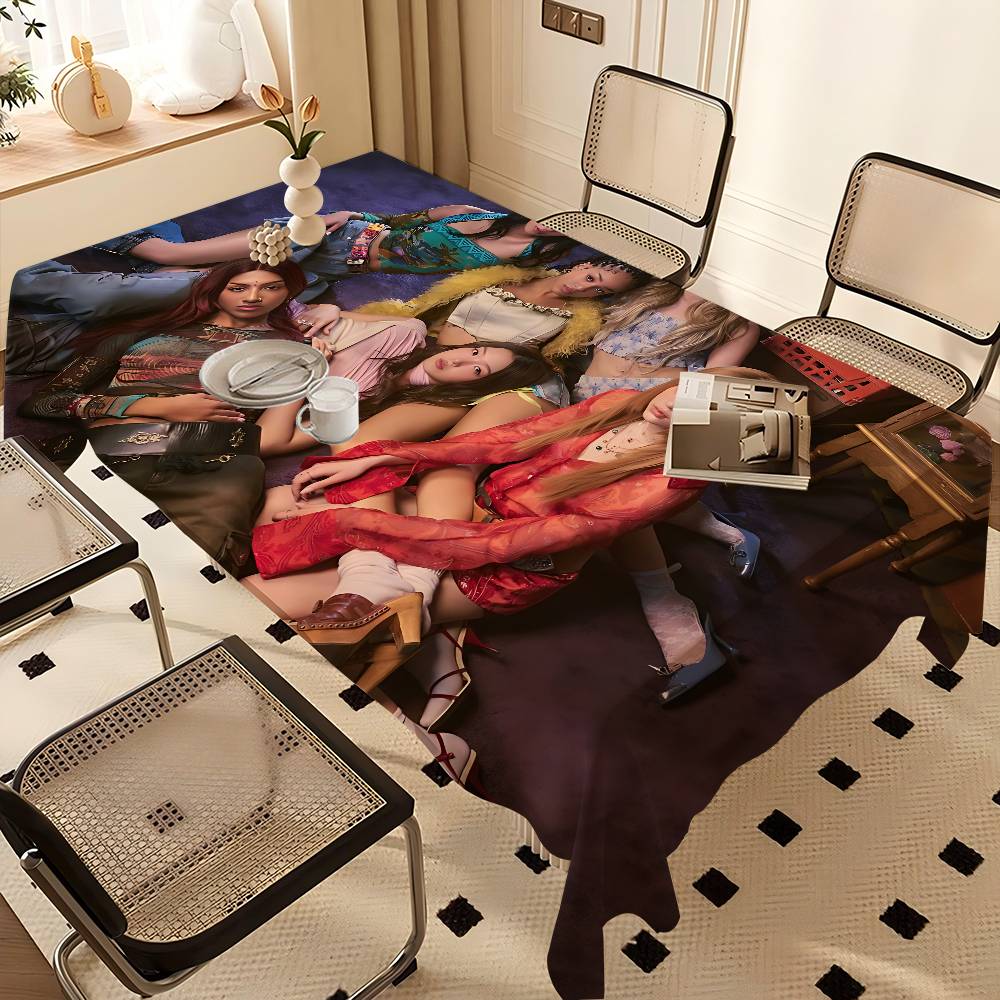 Desk Setup Wallpaper - Kpop Band K-Katseyes Tablecloth Birthday Party